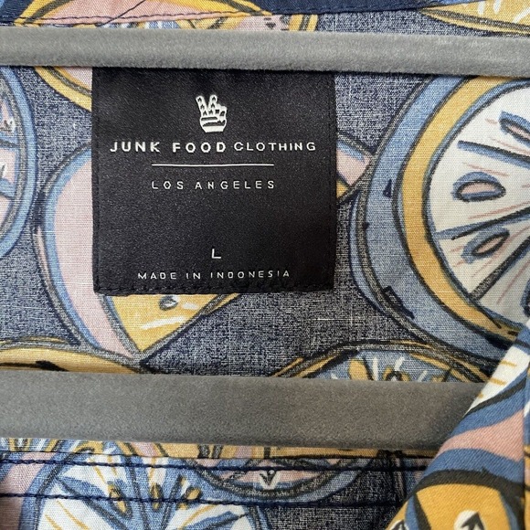 Junk Food Clothing Art Style Navy Pineapple Fruit Button Front Men Shirt Size L - Picture 7 of 16